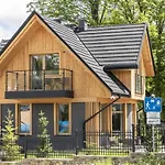 Tatrytop Grey House Daire