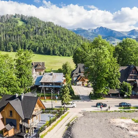 Tatrytop Grey House ザコパネ