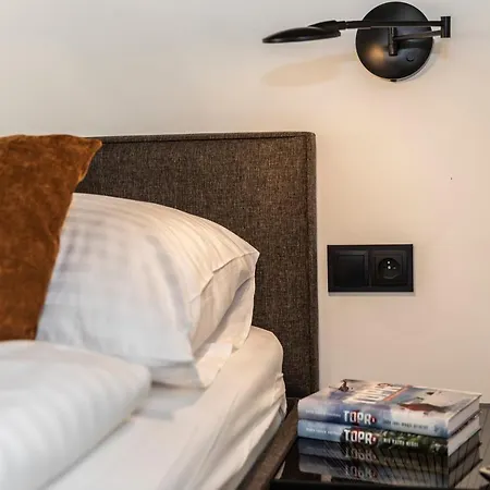 アパート Tatrytop Grey House