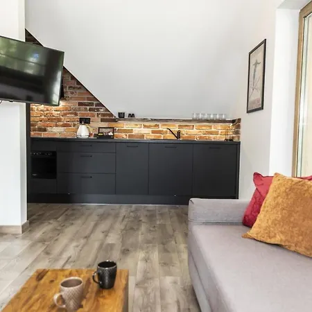 Tatrytop Grey House *